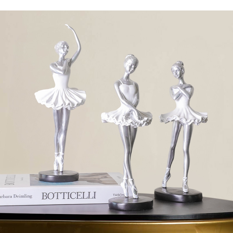 Resin Crafts Simulated Charact - Nutcracker Figurine のレビューと価格