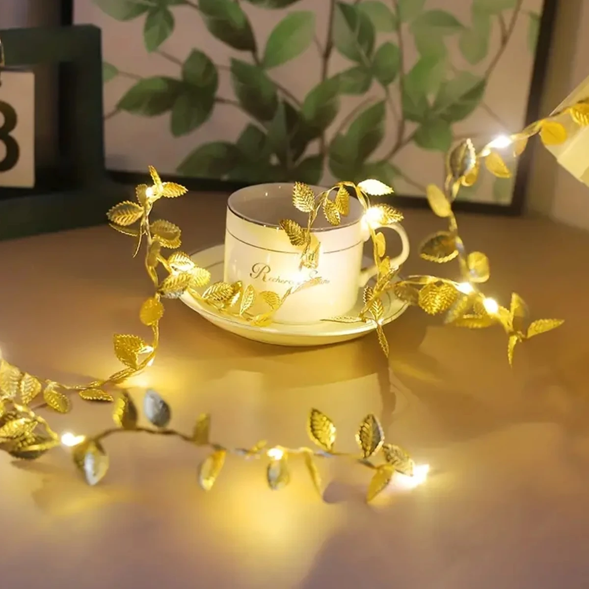 LED Golden Leaves String Light - Led Fairy String Lights のレビューと価格