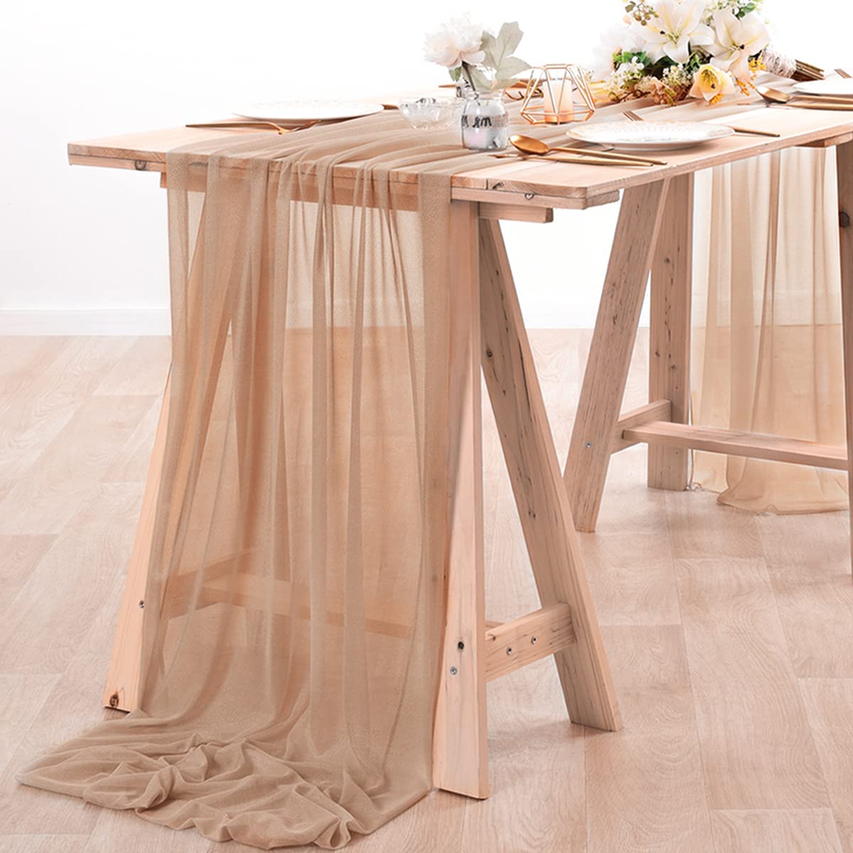 Chiffon Table Runner Nude Shee - Christmas Table Runner のレビューと価格