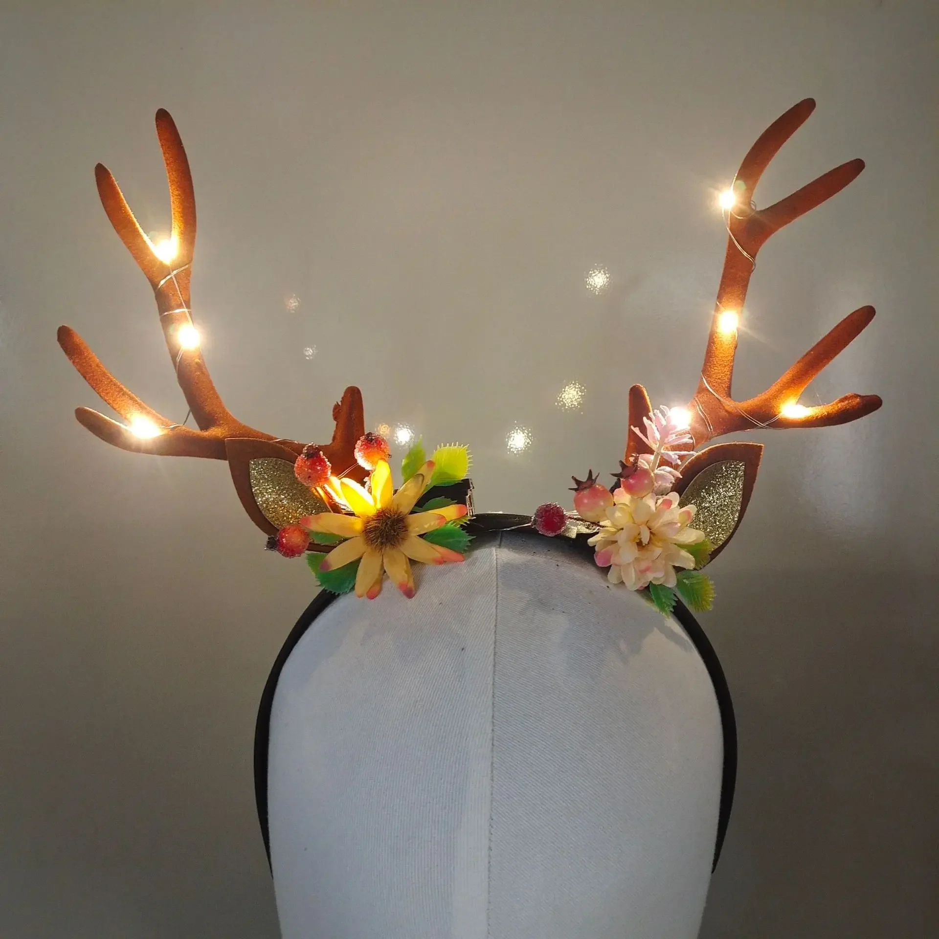 Women Girls Light Up Glowing R - Reindeer Antlers Headband のレビューと価格