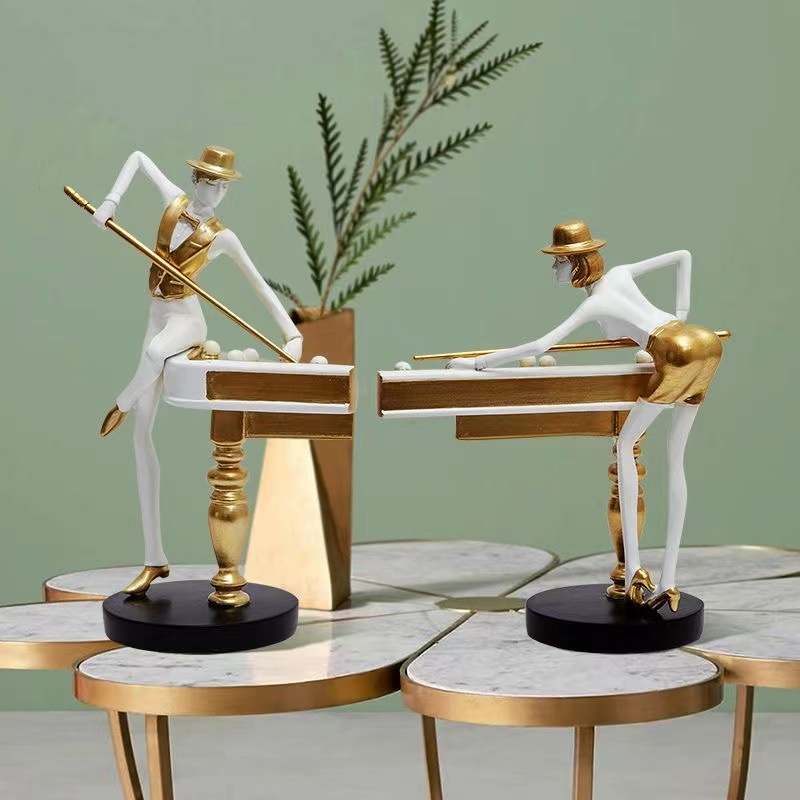 Nordic Billiard Resin Ornament - Nutcracker Figurine のレビューと価格