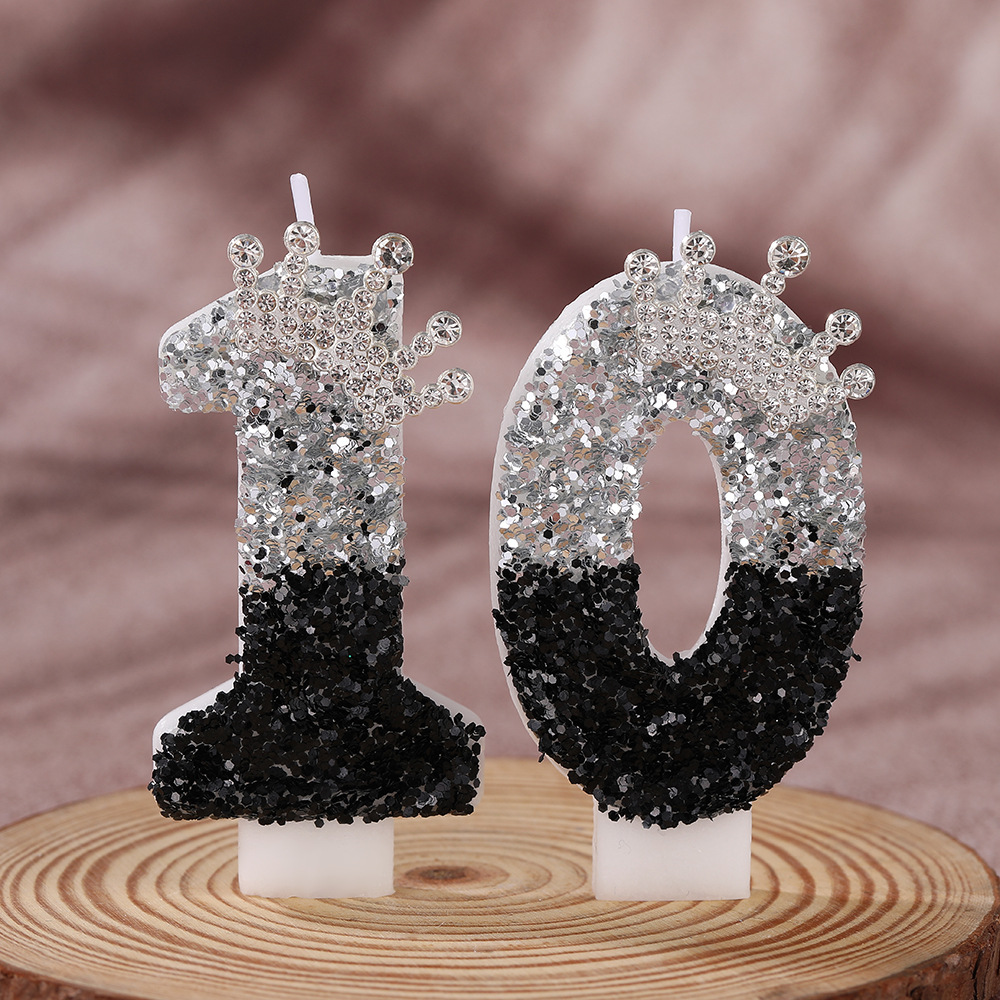 Black Silver Gradient Crown Ha - Holiday Candle Set のレビューと価格